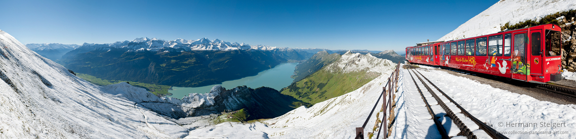 Blick vom Rothorn auf den Brienzersee