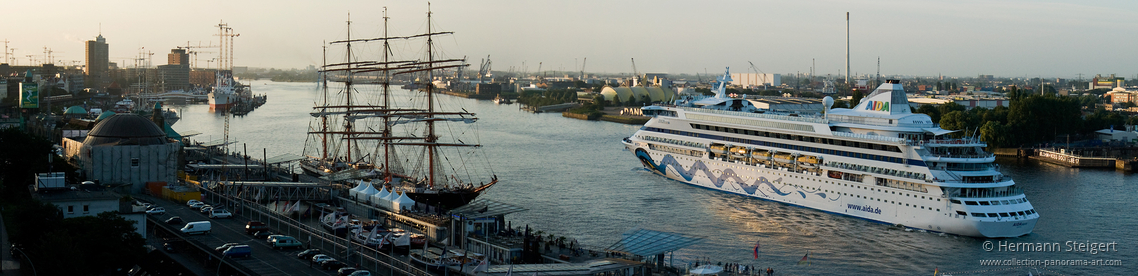 Die AIDA laueft im Morgenlicht in den Hafen ein