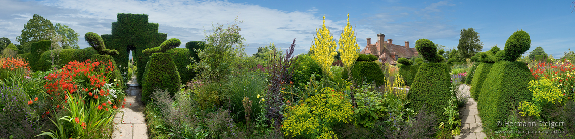 Great Dixter House and Gardens 1
