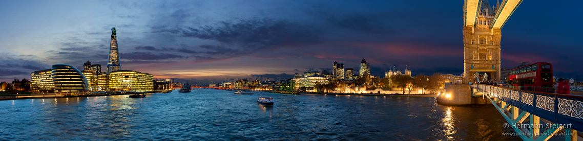  View of the Thames from Tower Bridge