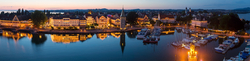 Blick auf den Lindauer Hafen am Abend