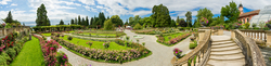 Rosengarten und Treppenaufgang auf der Insel Mainau